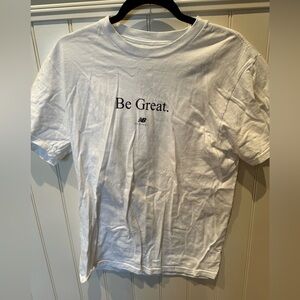 NEW BALANCE Men’s Size Medium White Black Be Great Tee Shirt